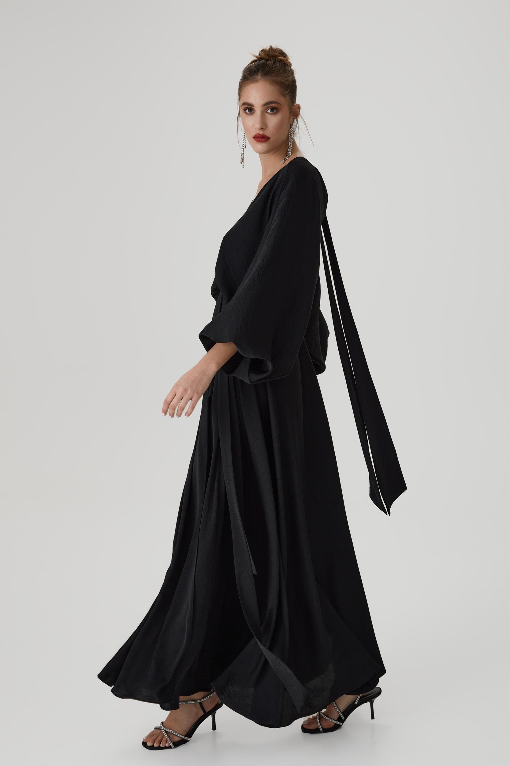 Balloon-sleeve black wrap dress