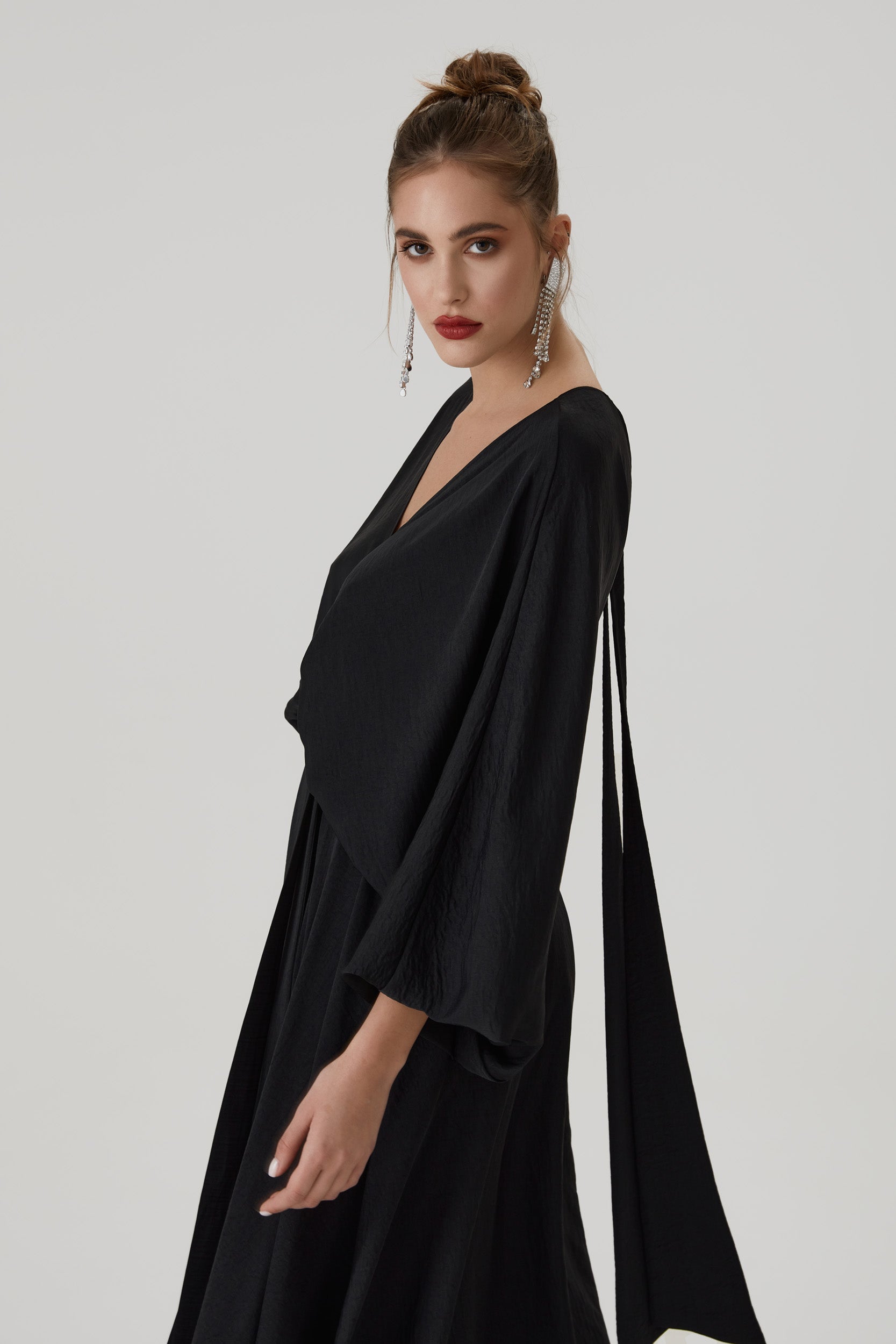Balloon-sleeve black wrap dress