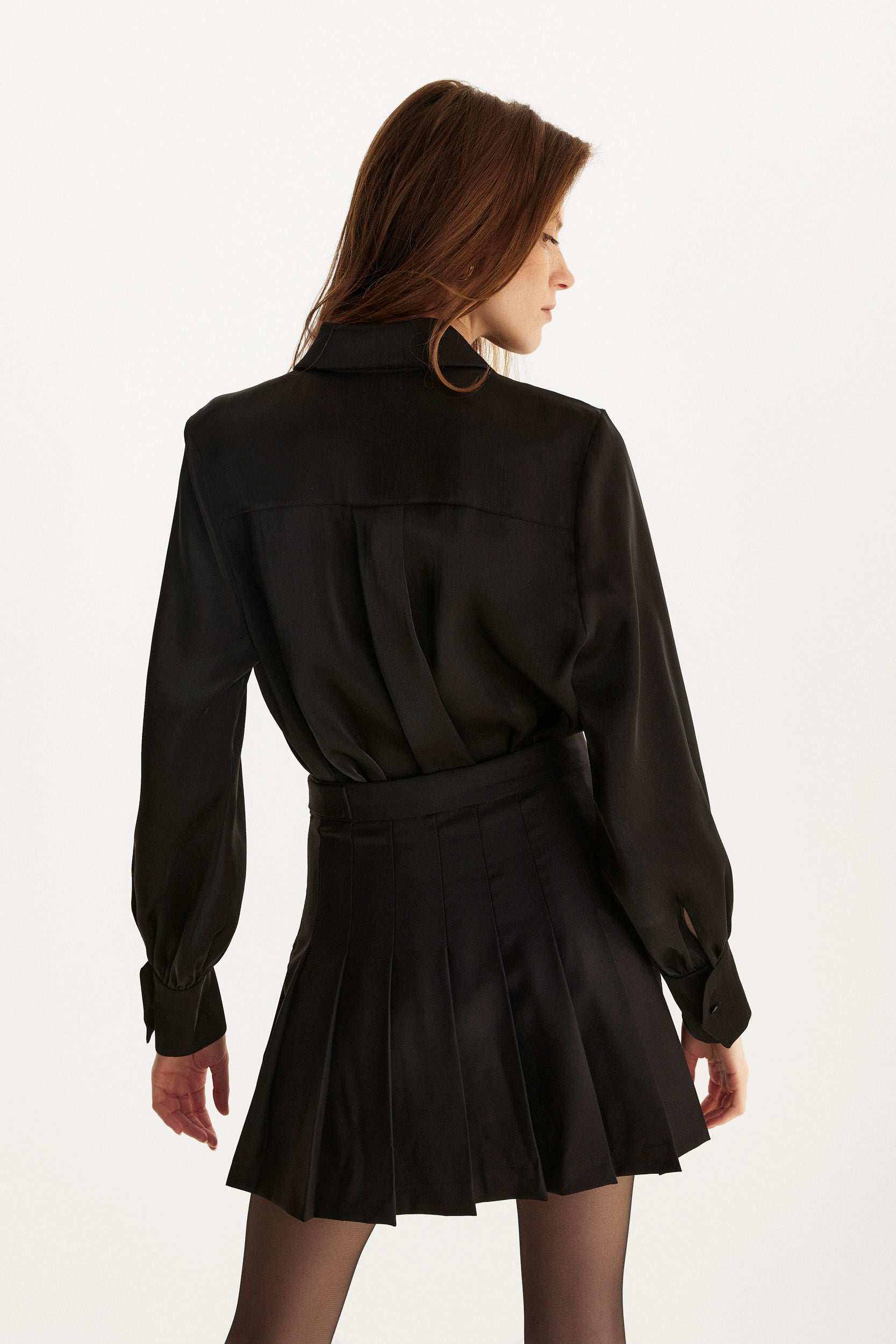 Long-sleeve silk shirt in black