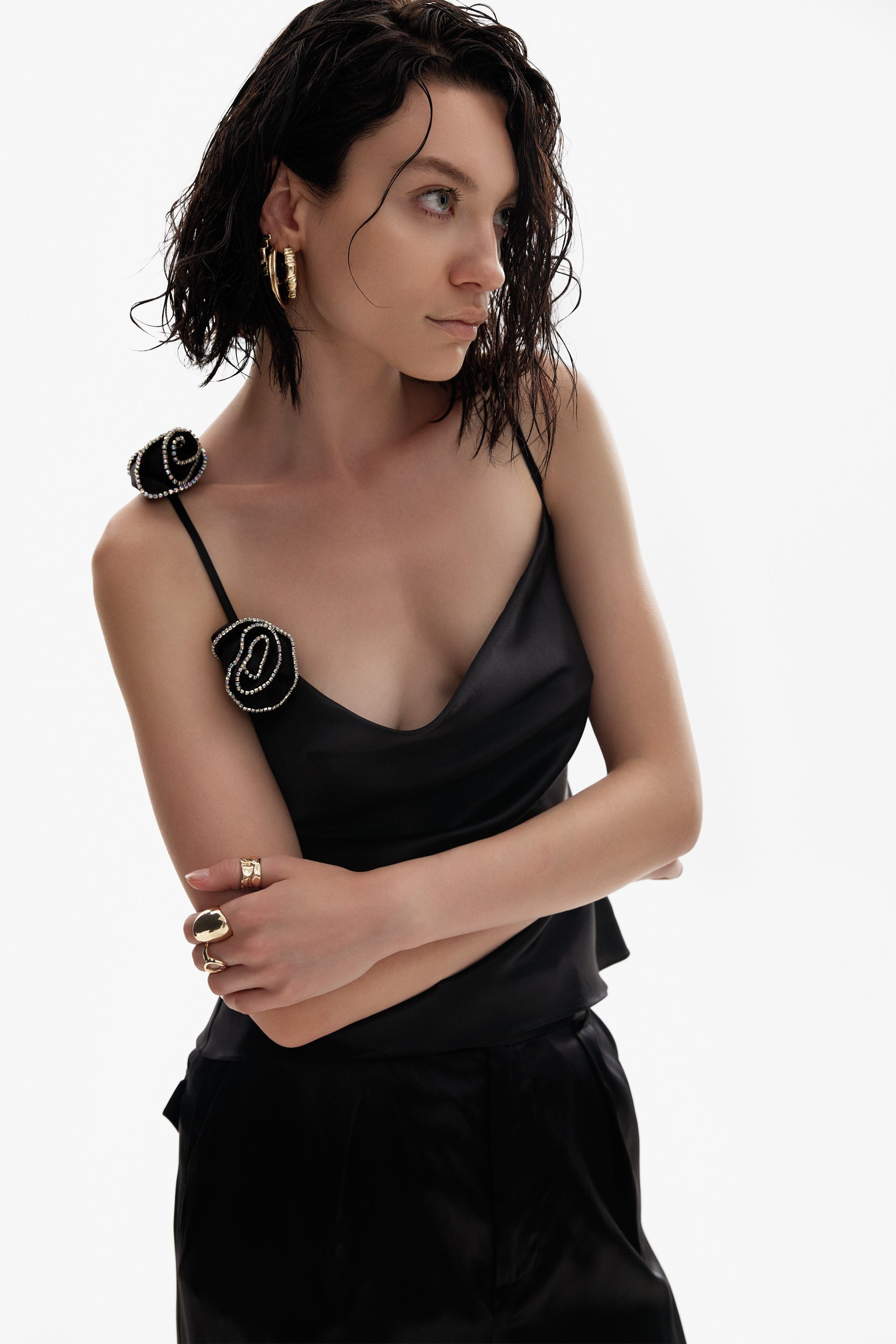 Rosette appliqués silk top in black