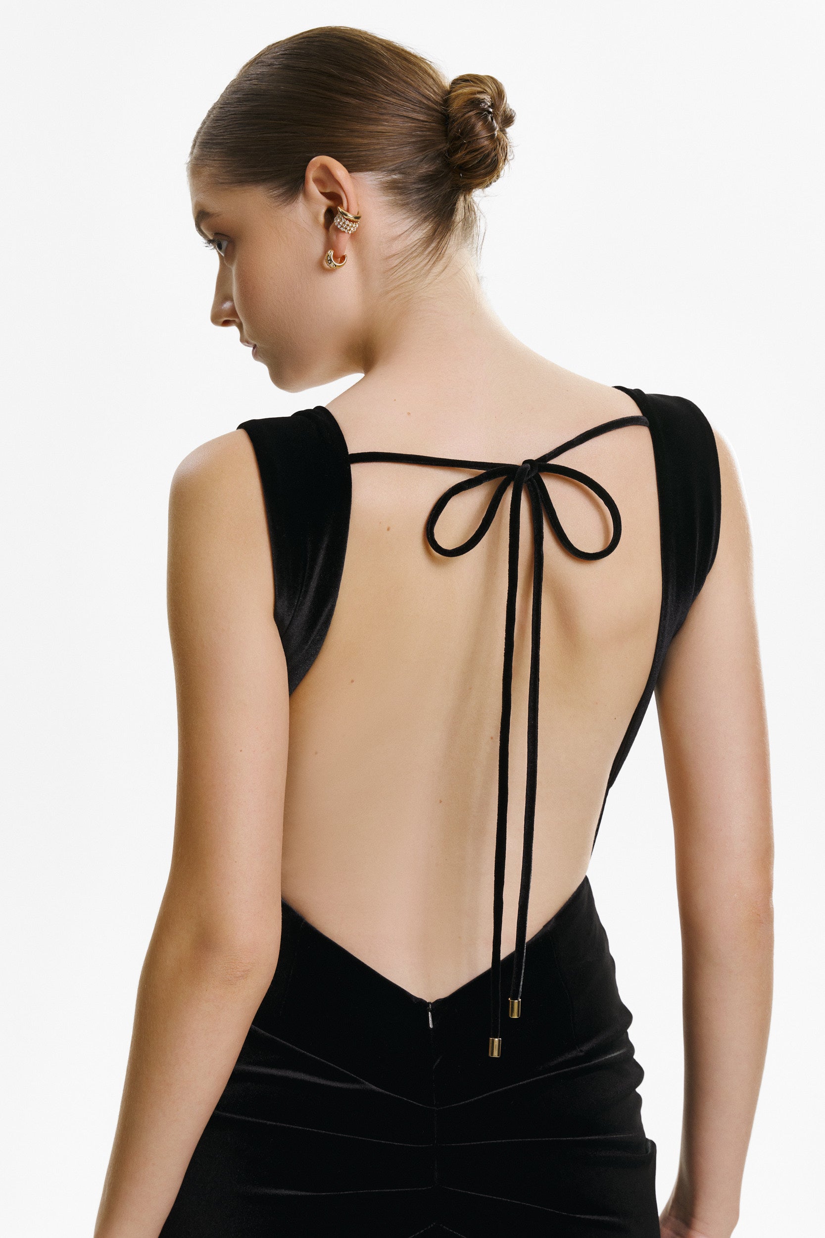 All eyes on you black velvet gown