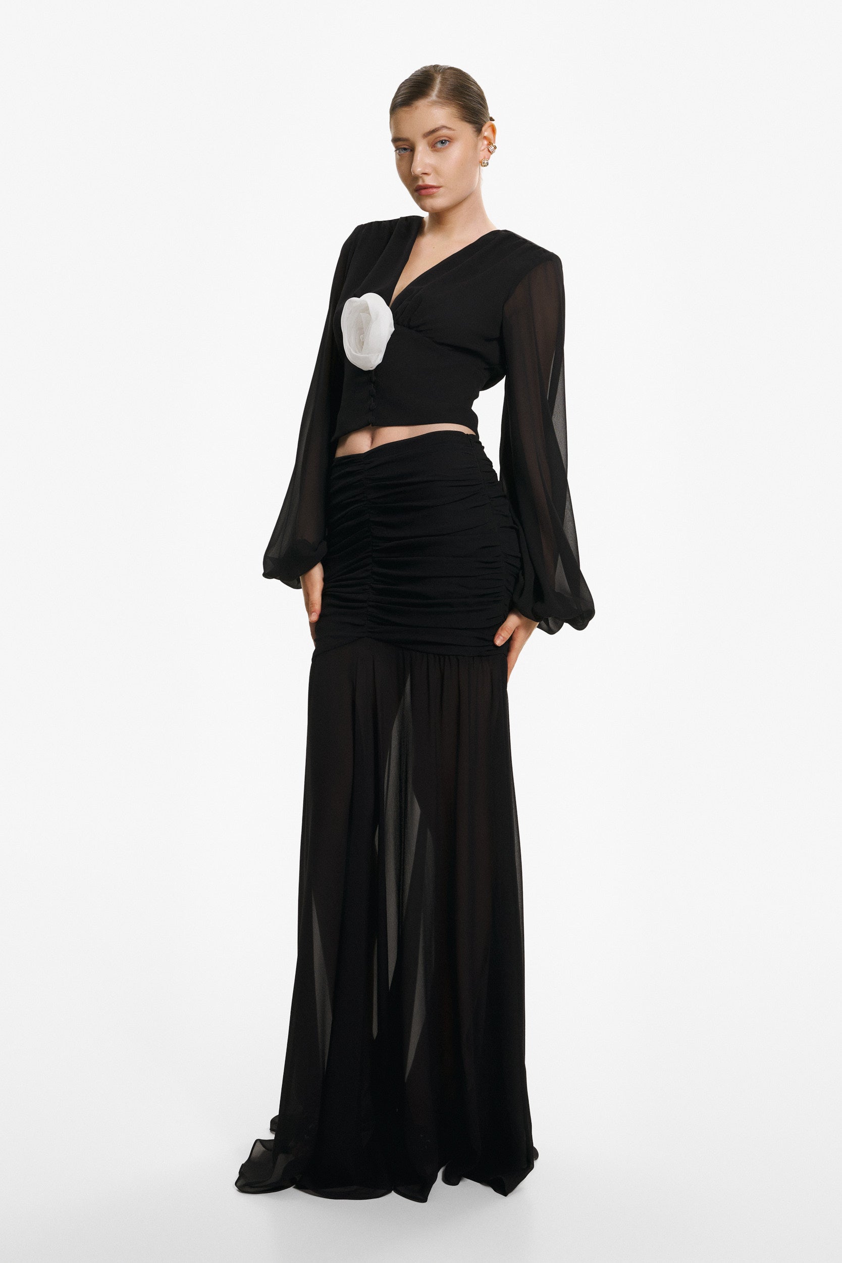 Ample-sleeve georgette silk top in black