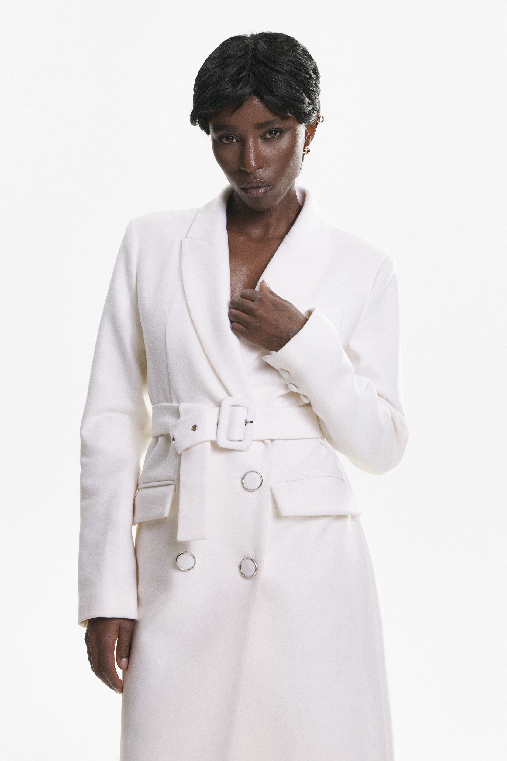 Belted midi trench coat in white wool