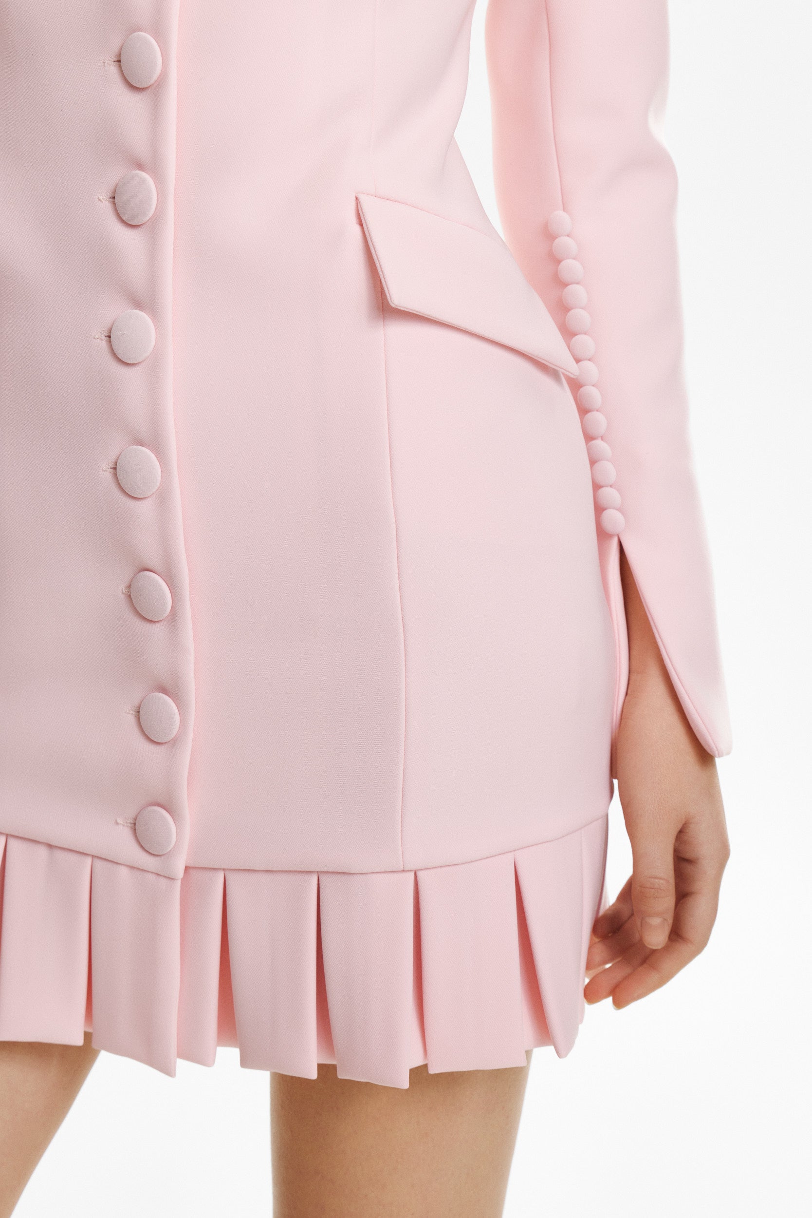 Elegant mini pink dress with buttons and pleats