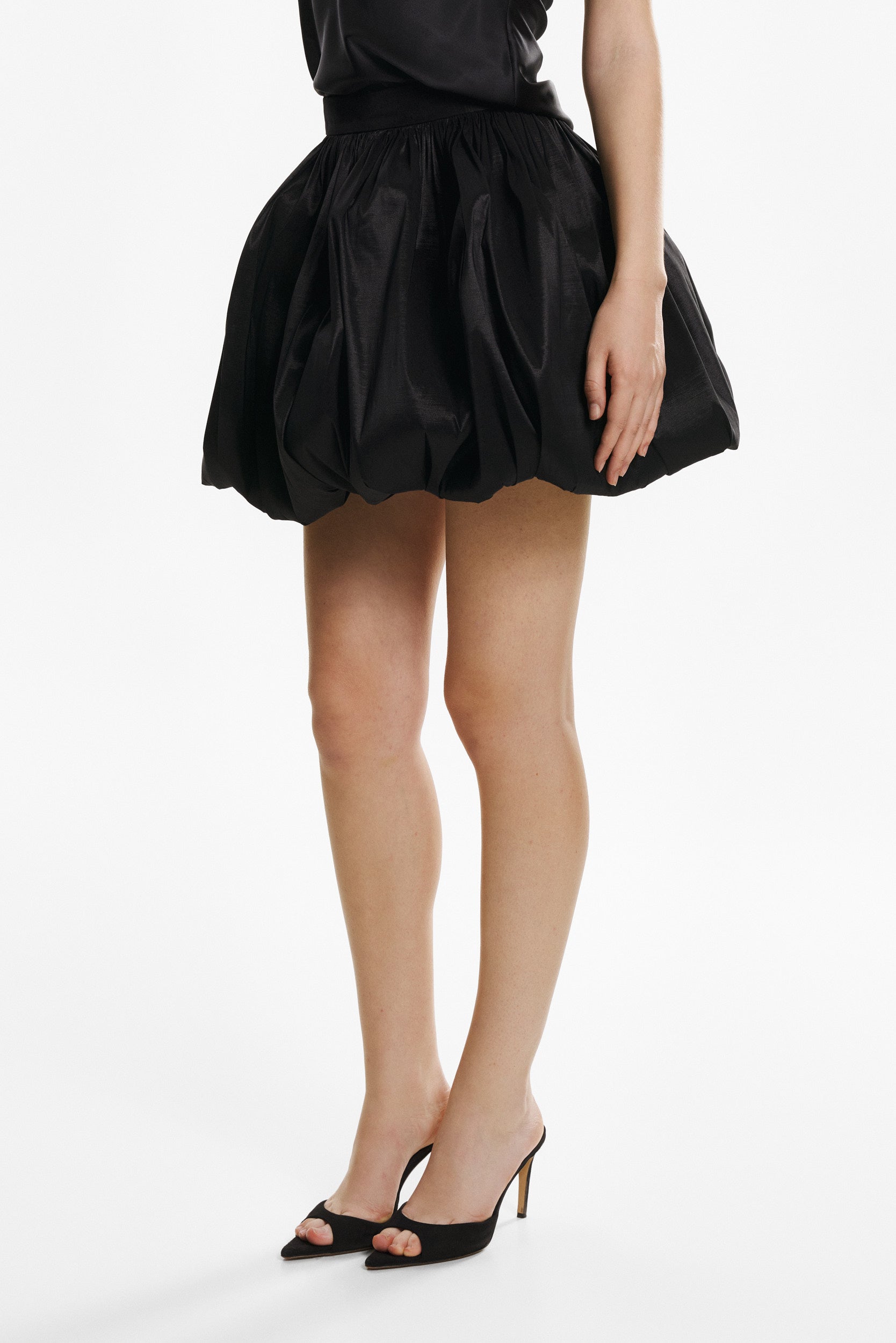 Mini bubble skirt in black taffeta