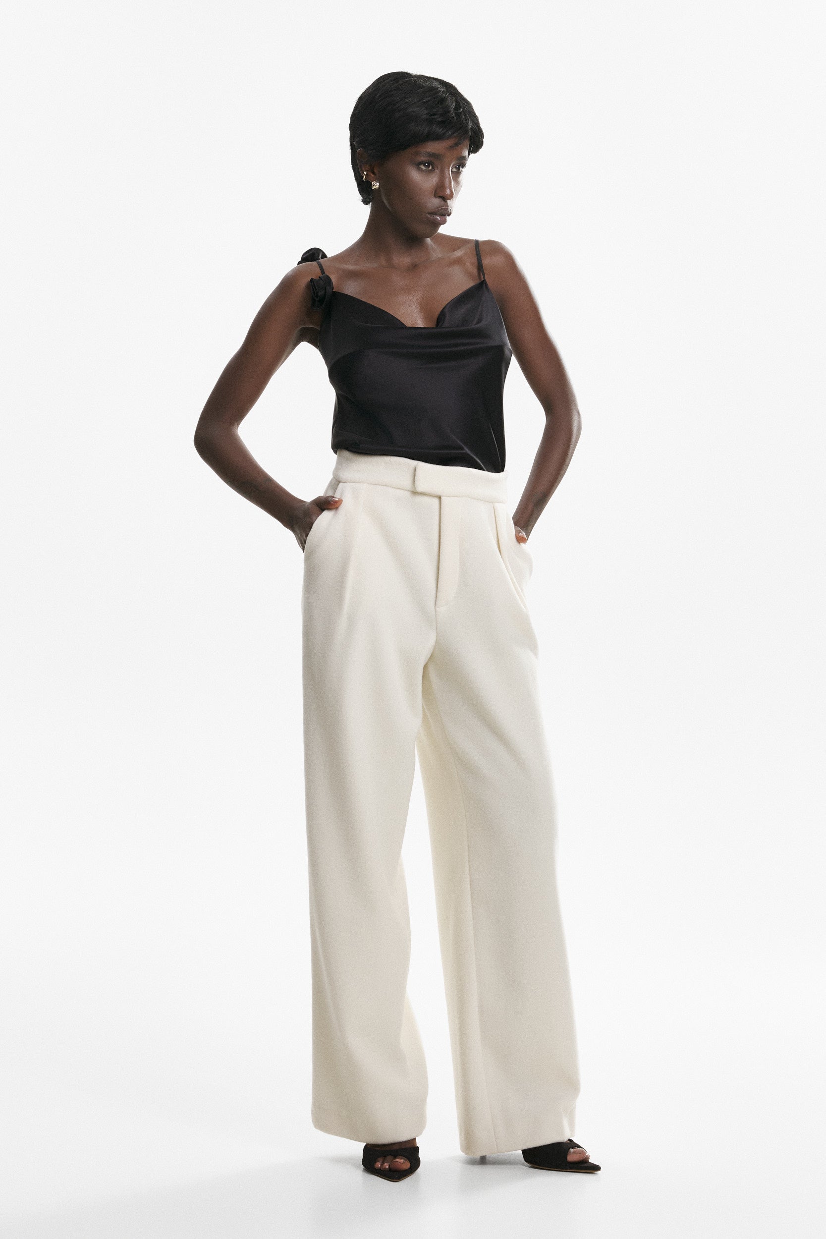 Wide-leg trousers in white wool