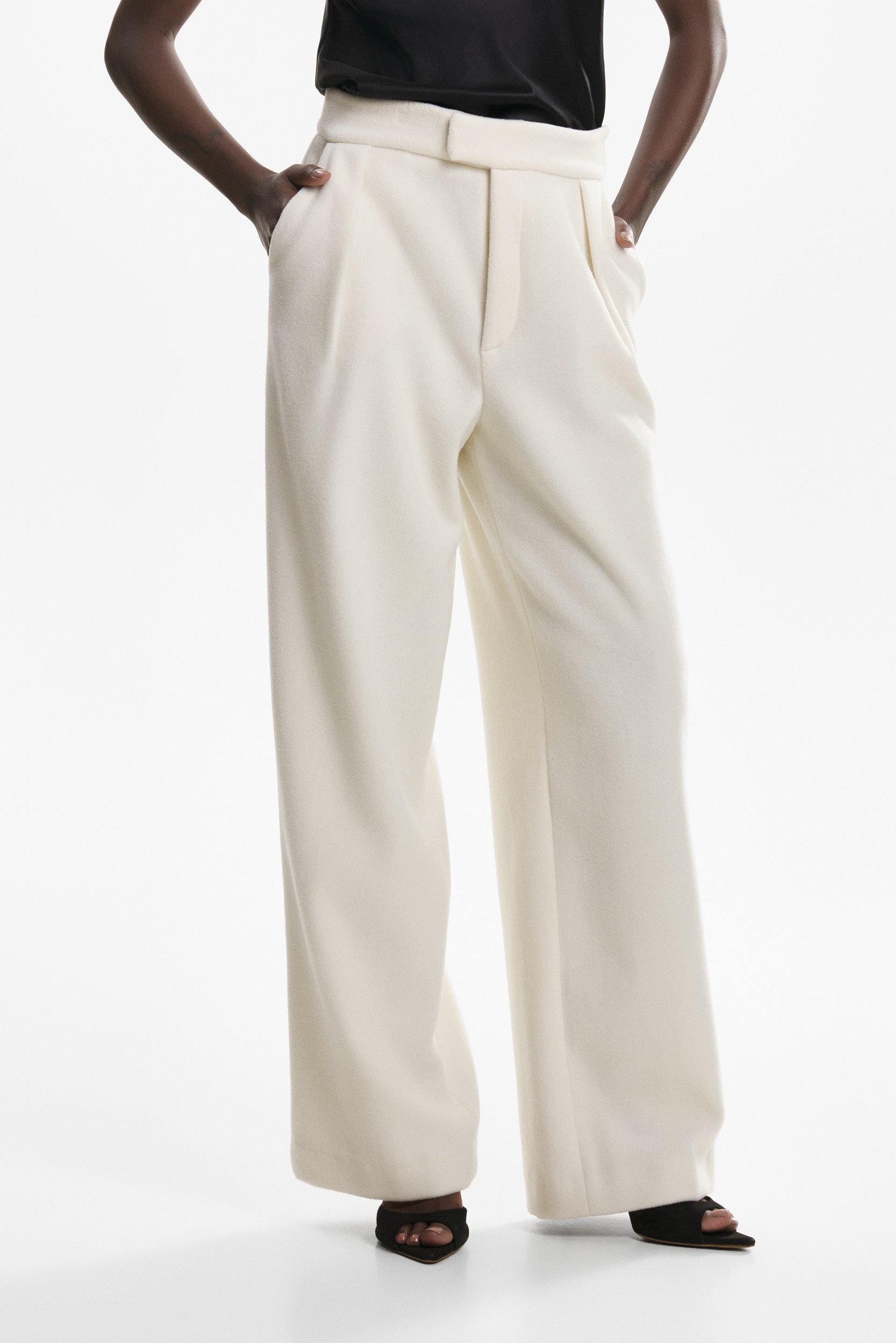 Wide-leg trousers in white wool