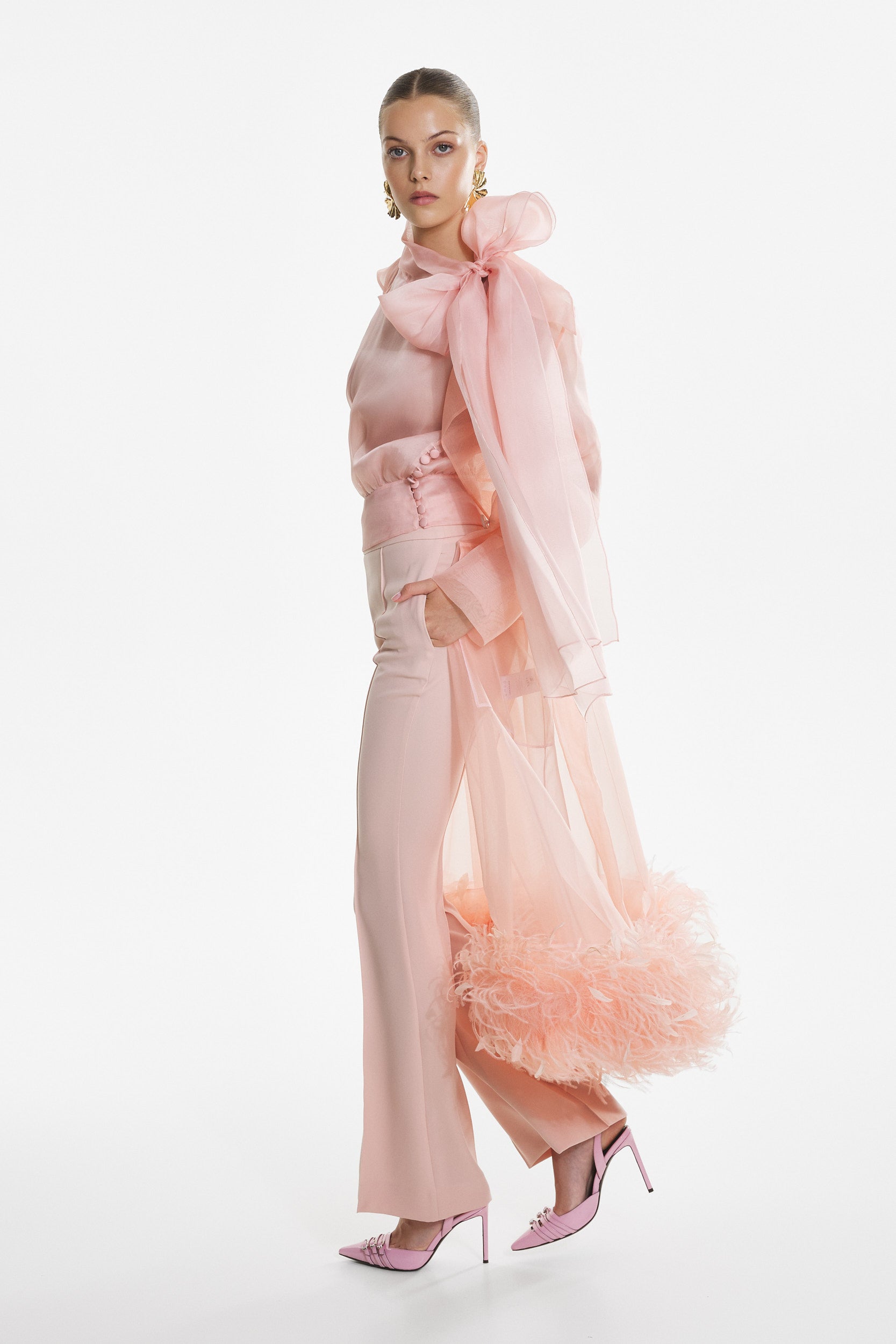 High rise trousers in pastel pink