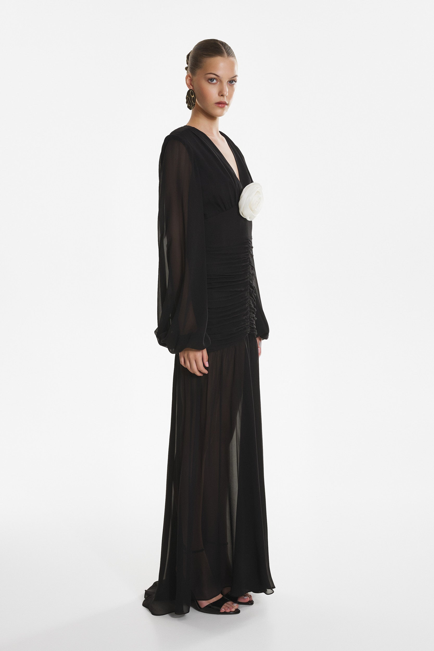 Ruched maxi dress in black