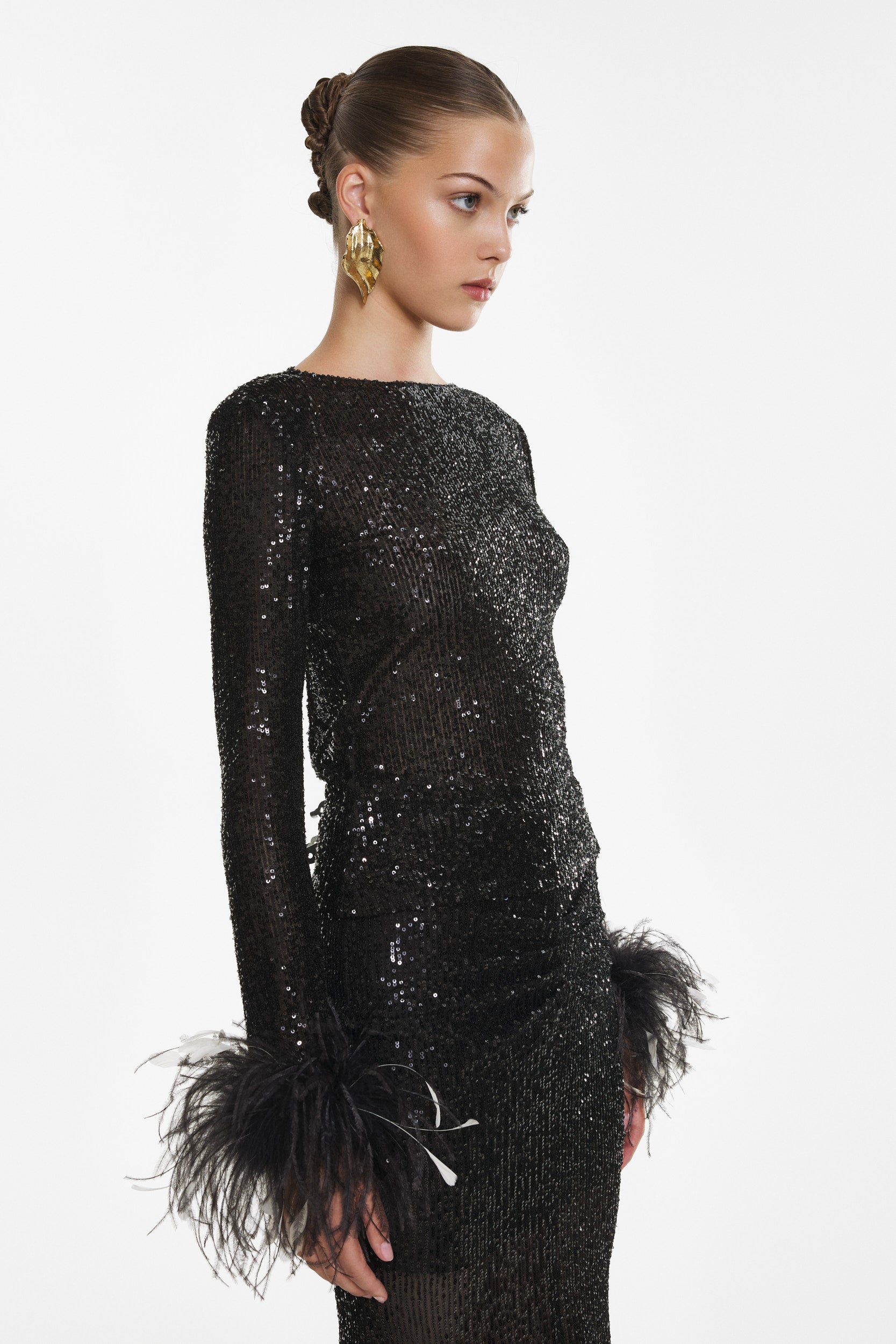 Open-back sequin top in black