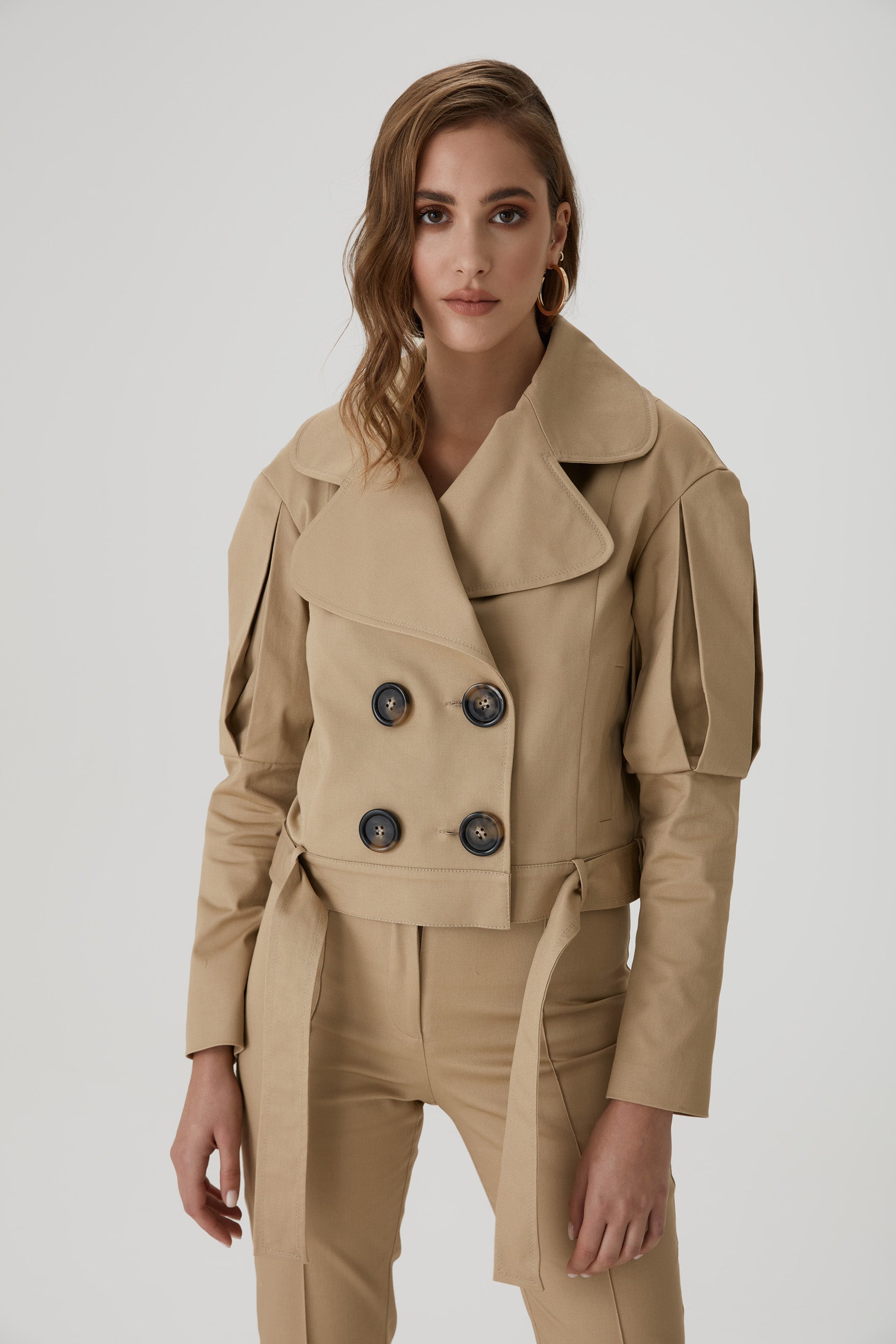 Statement jacket with oversized lapels in  beige