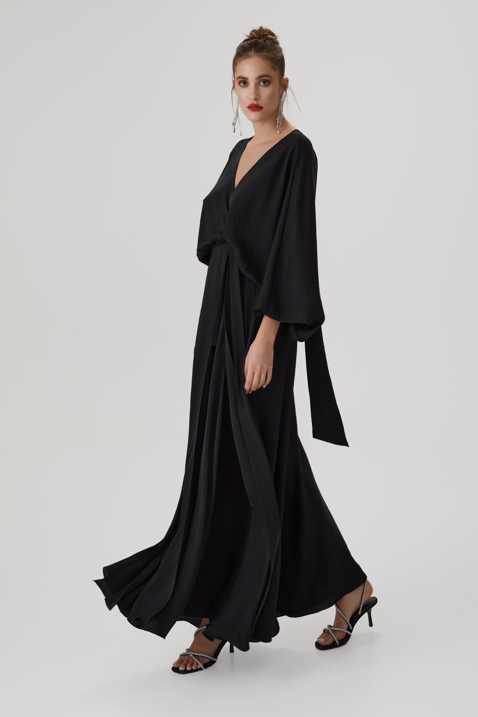 Balloon-sleeve black wrap dress
