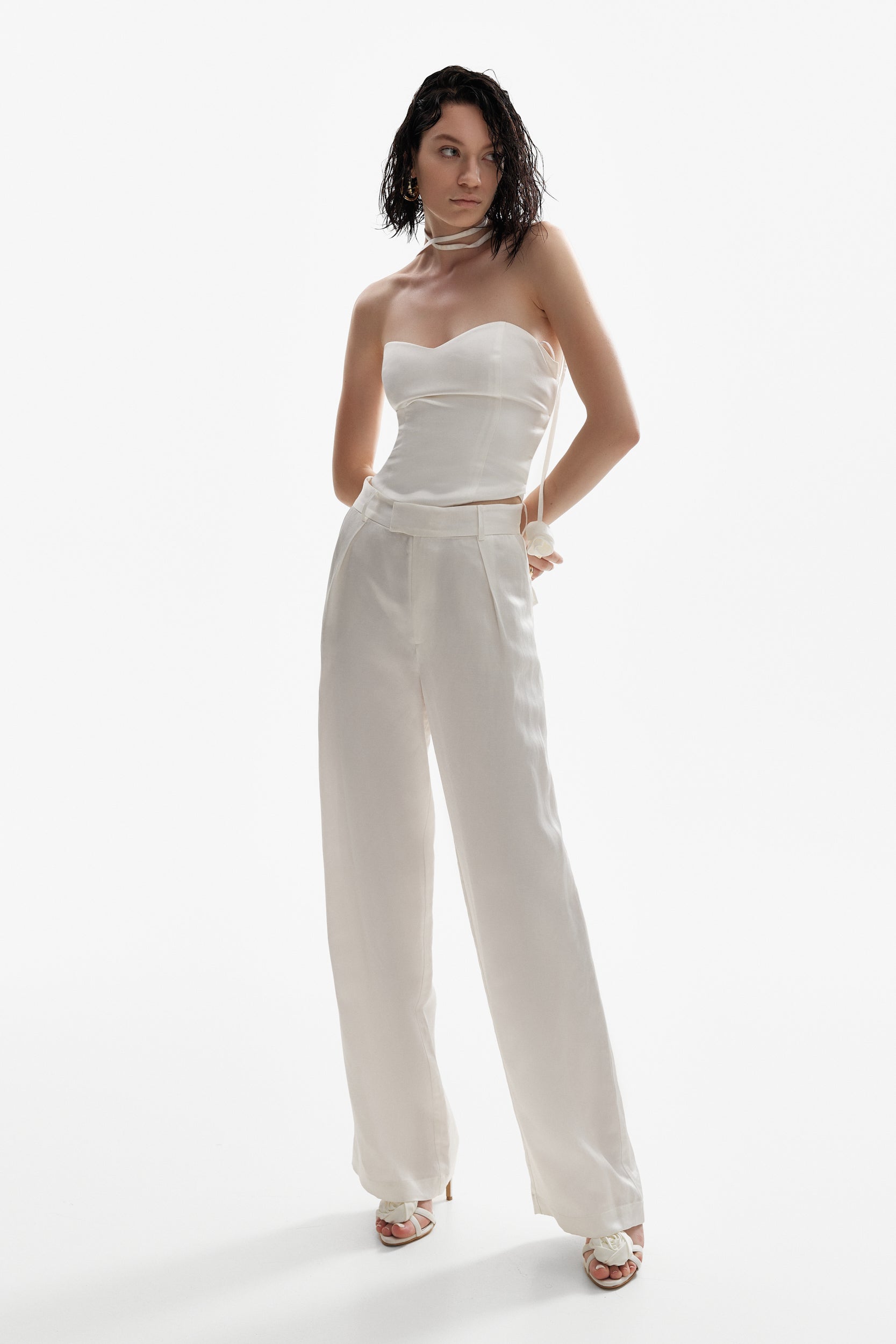 Linen corset top in white