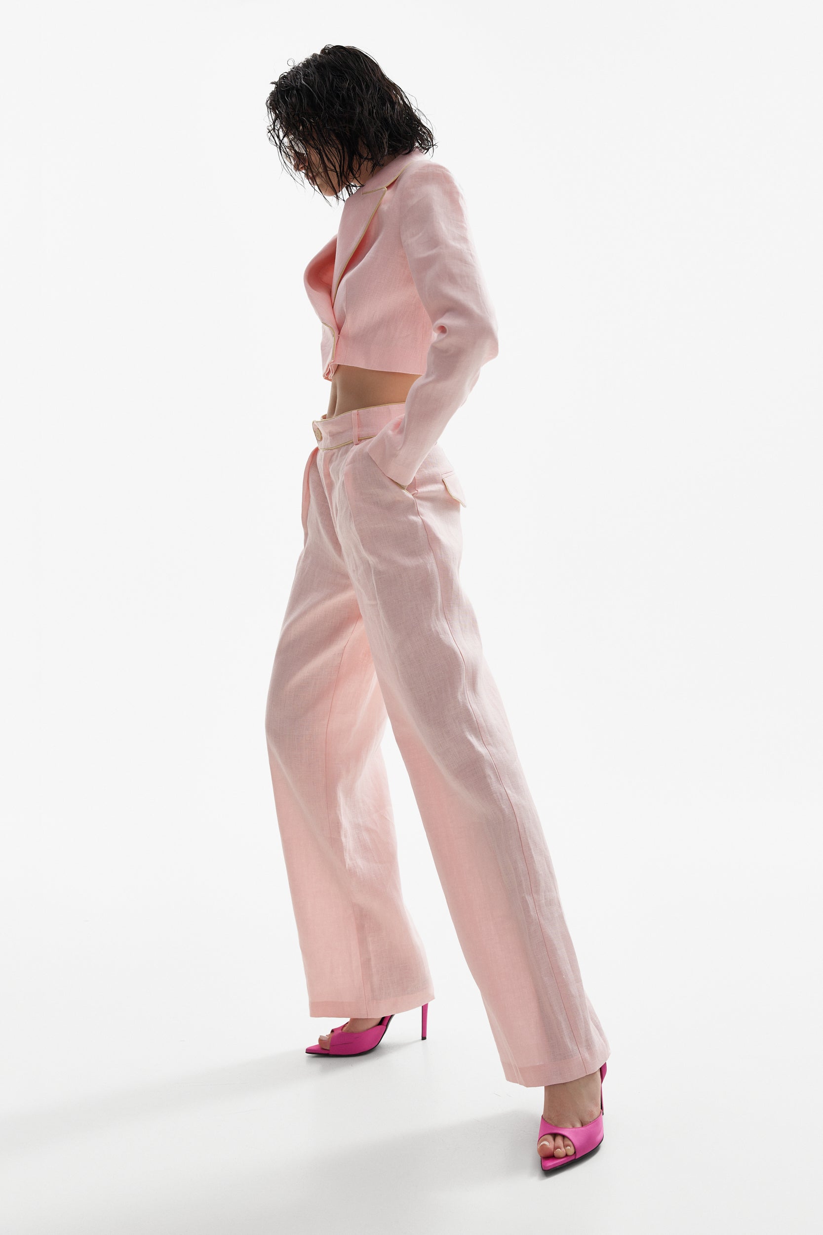 Wide-leg linen trousers in pink