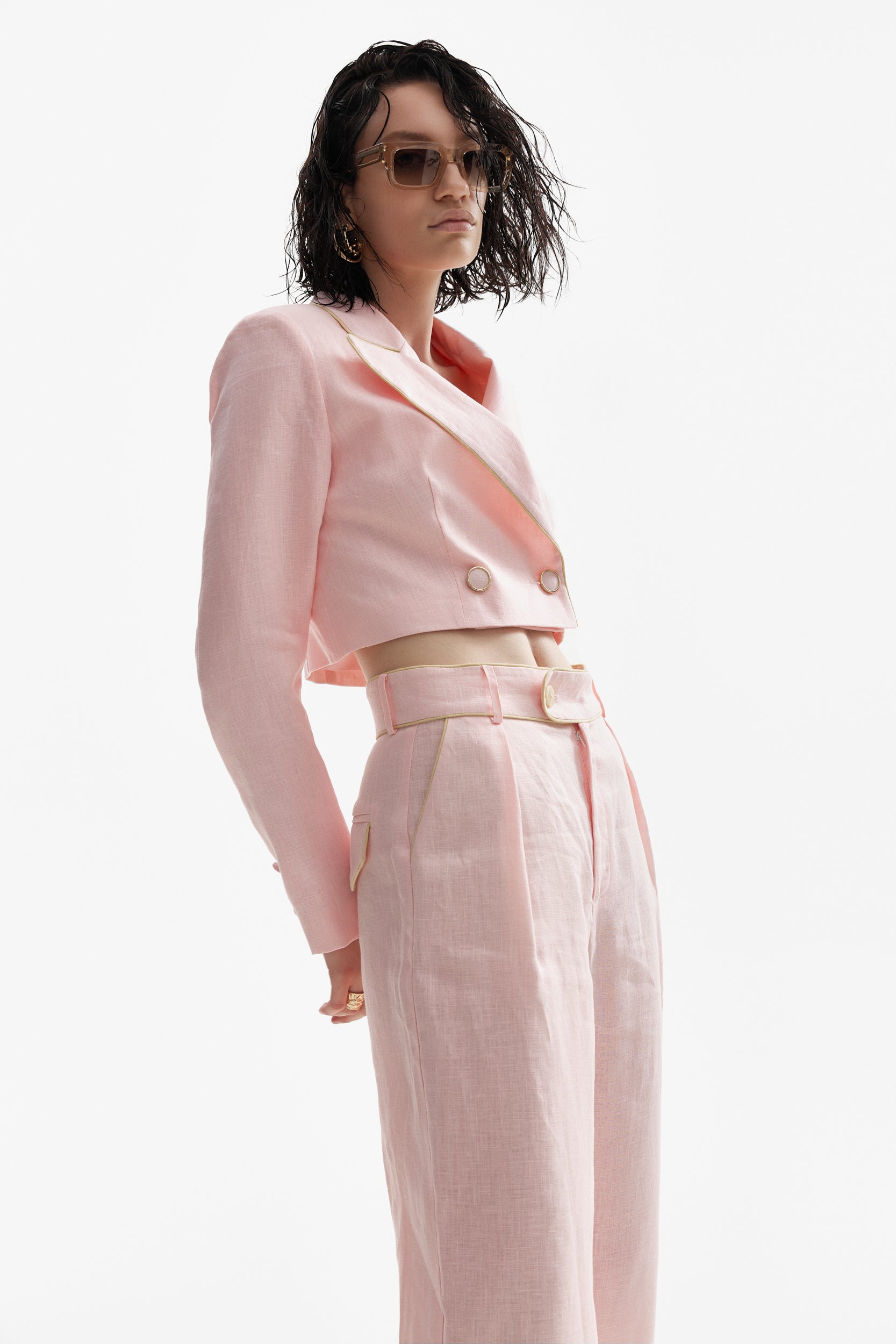 Wide-leg linen trousers in pink
