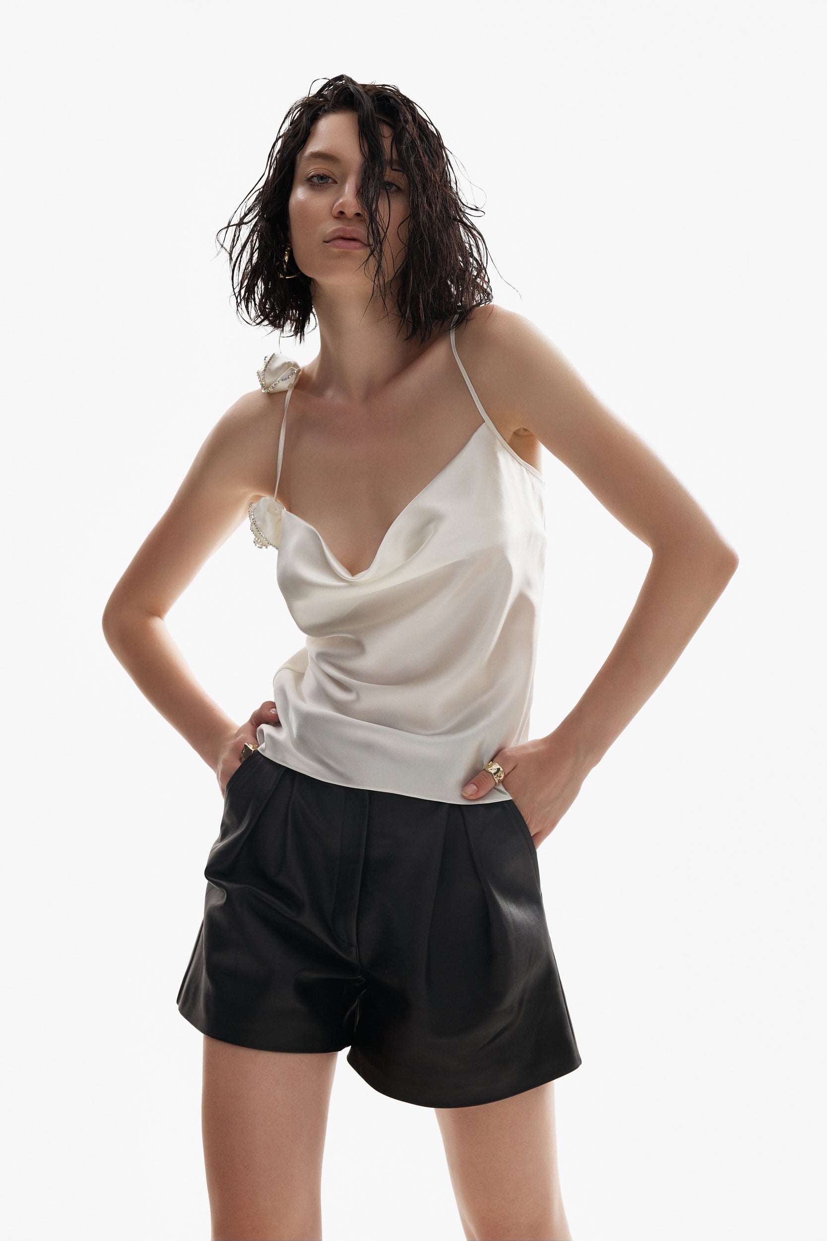 Rosette appliqués silk top in ivory
