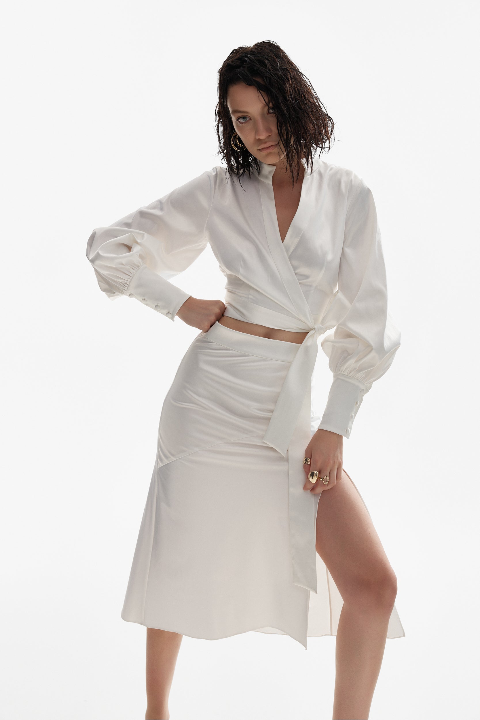 Side-slit midi skirt in white