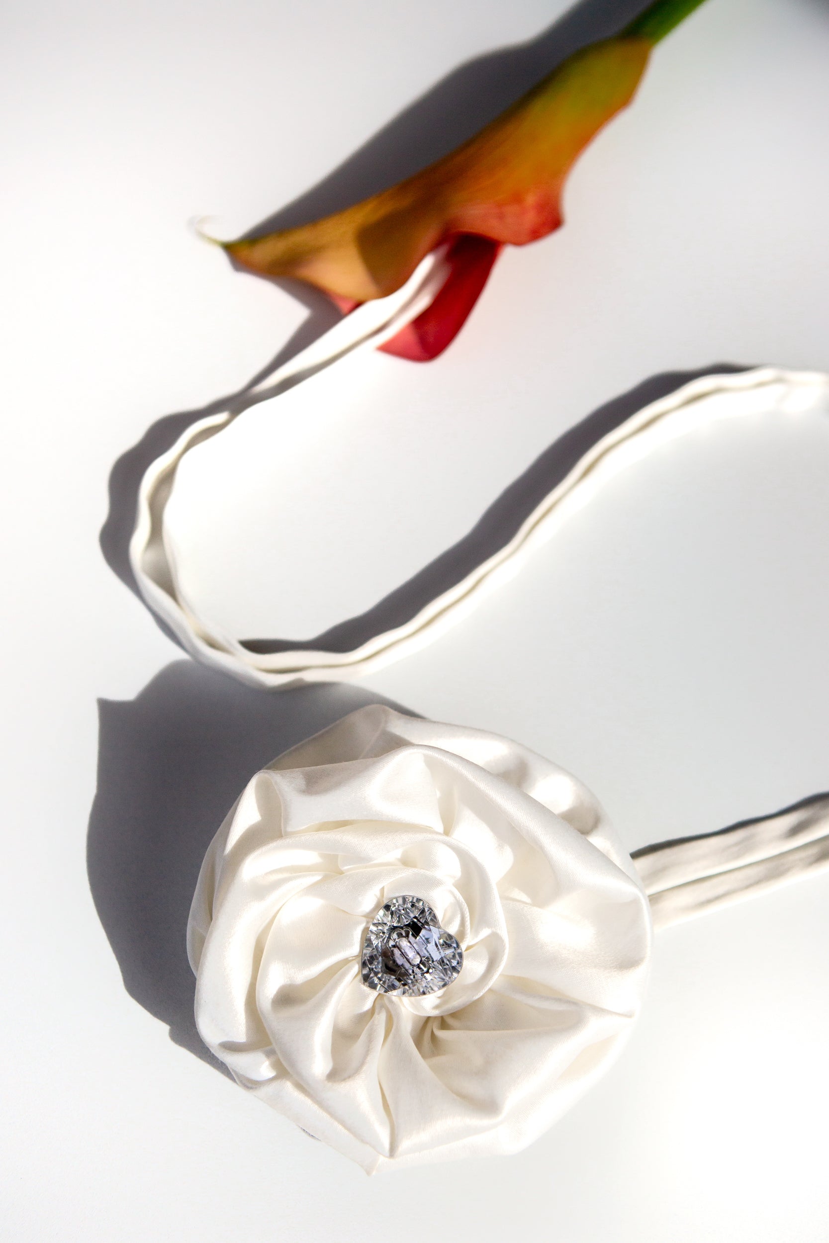 Signature rosette satin tie - One Size