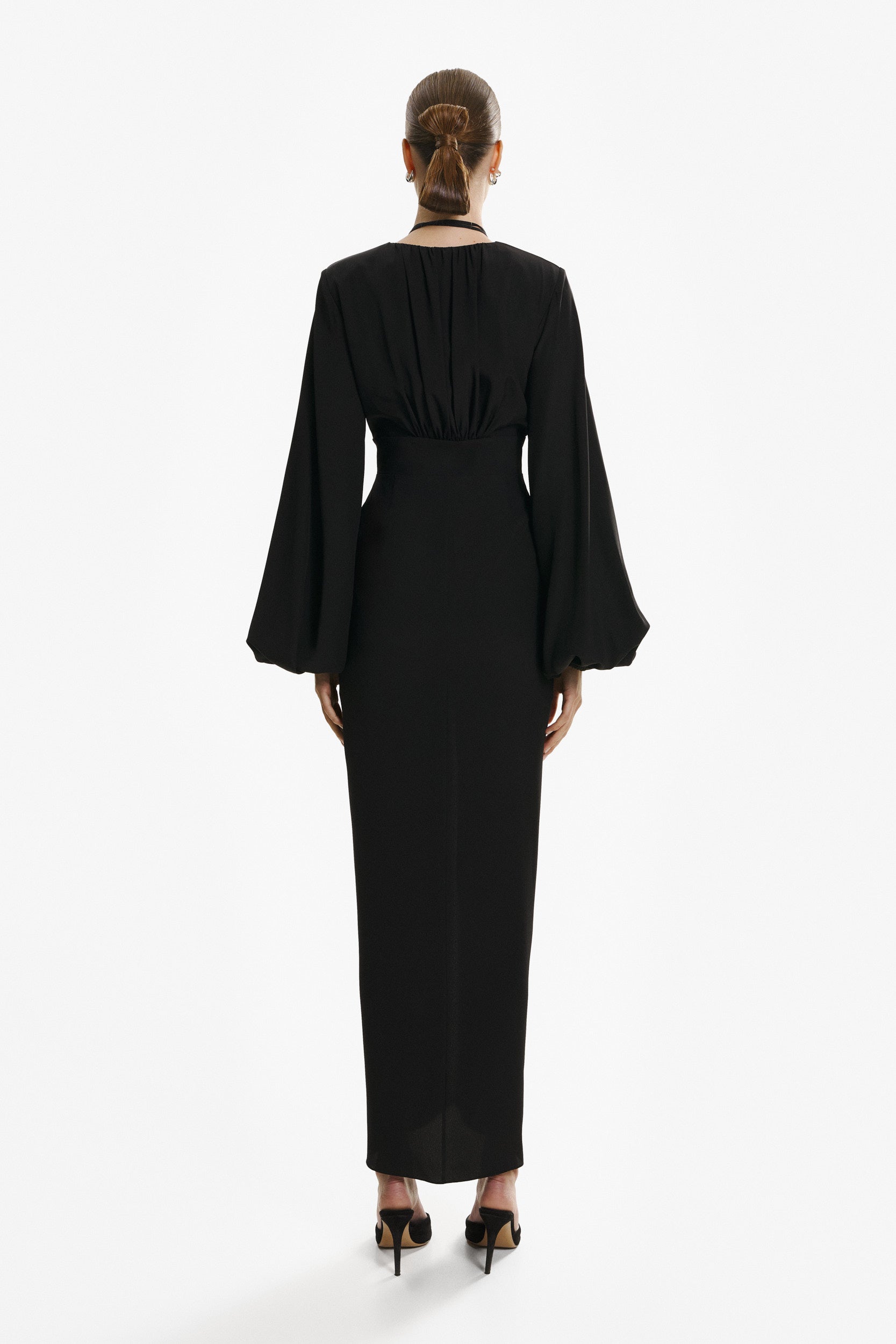 Ample-sleeve maxi silk dress in black