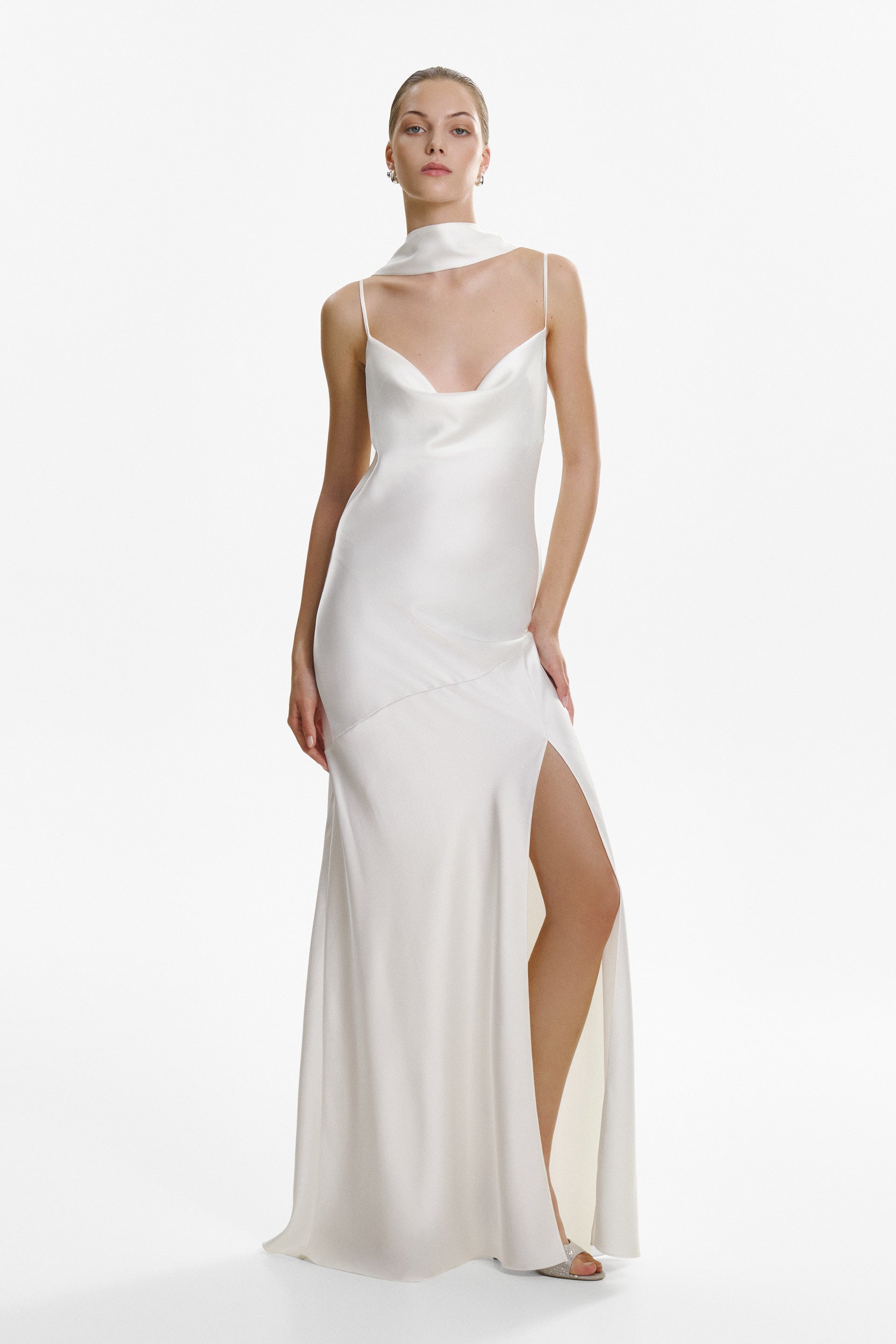 Floor-length satin dress in white