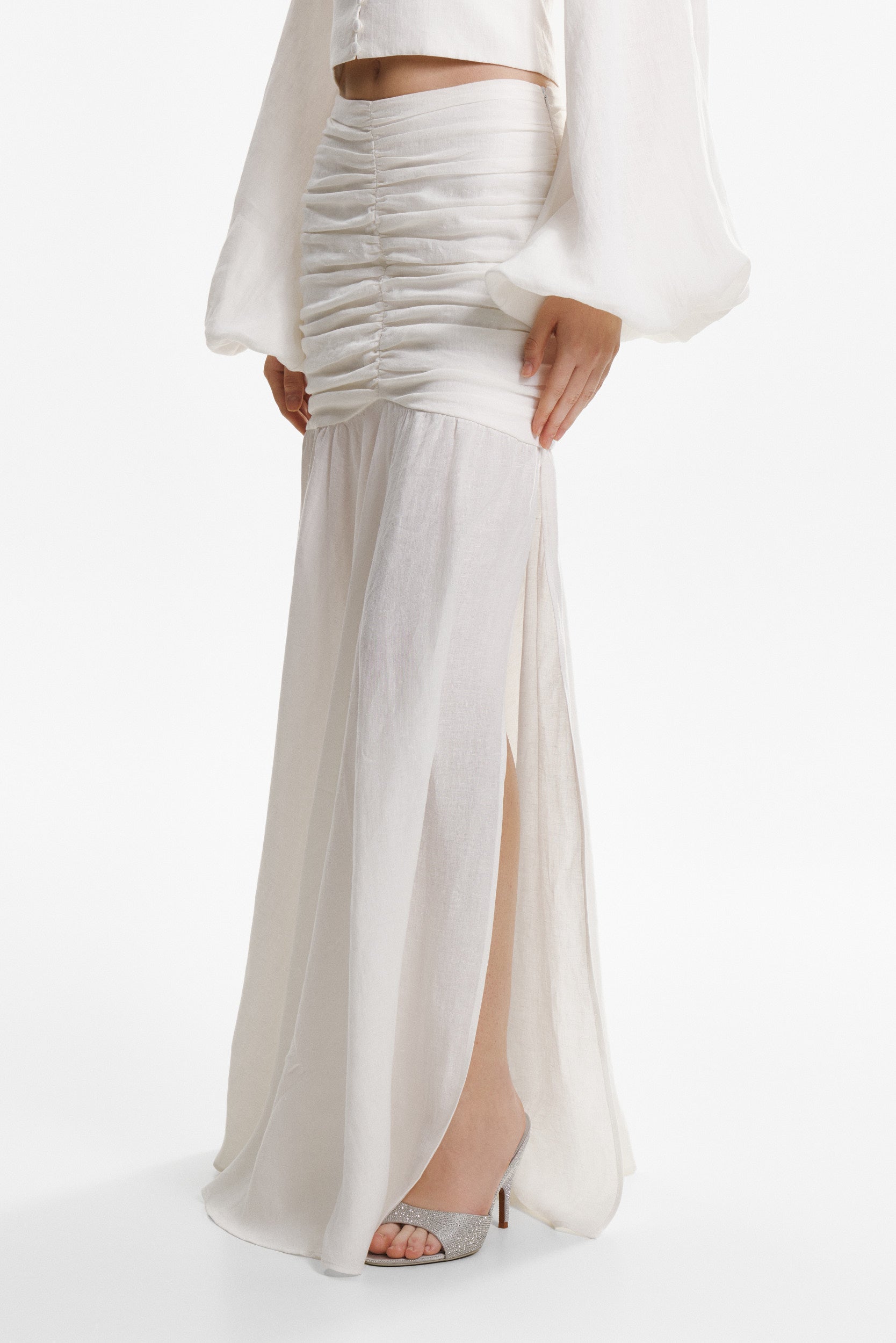 Ruched maxi skirt in white linen