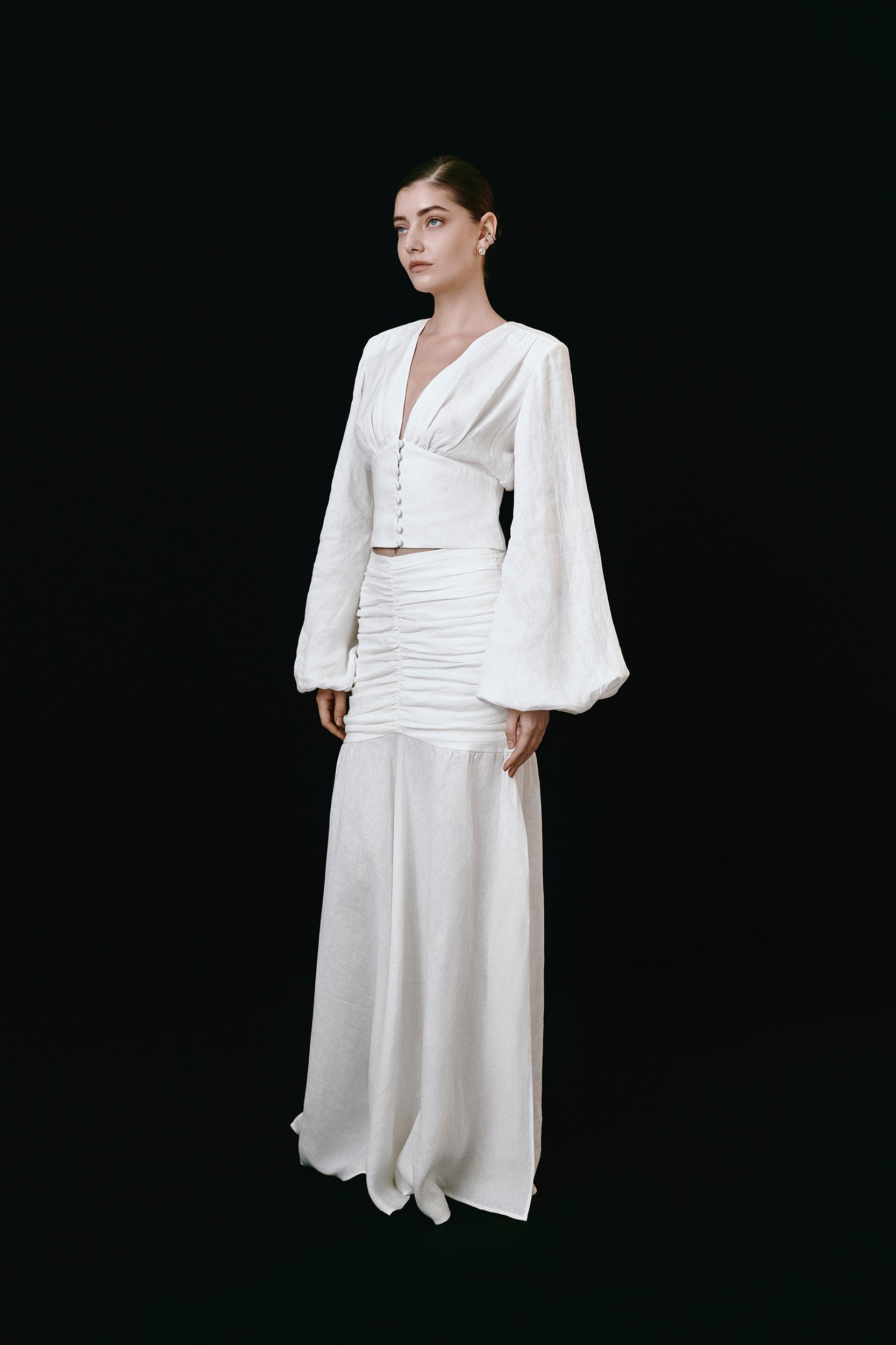 Ruched maxi skirt in white linen