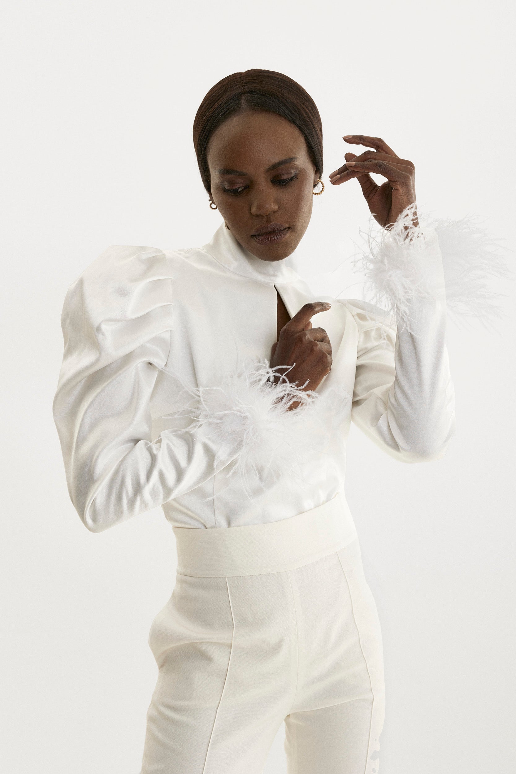 Taffeta blouse with feathers in white