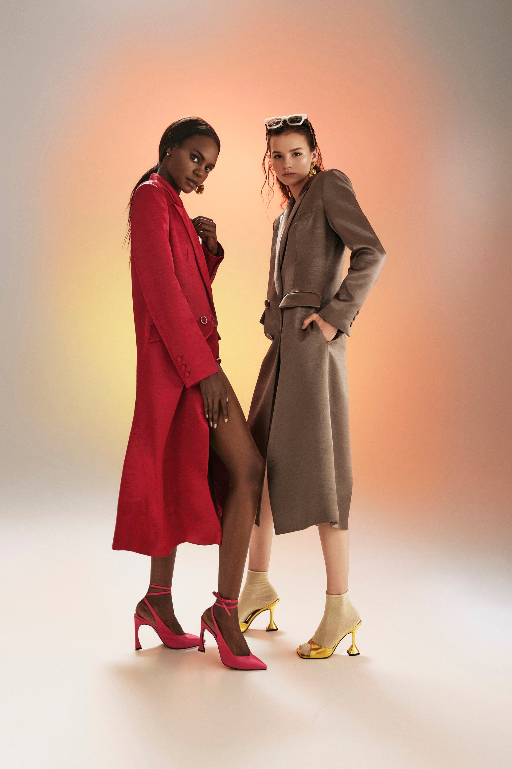 Belted midi trench coat in liquid silver