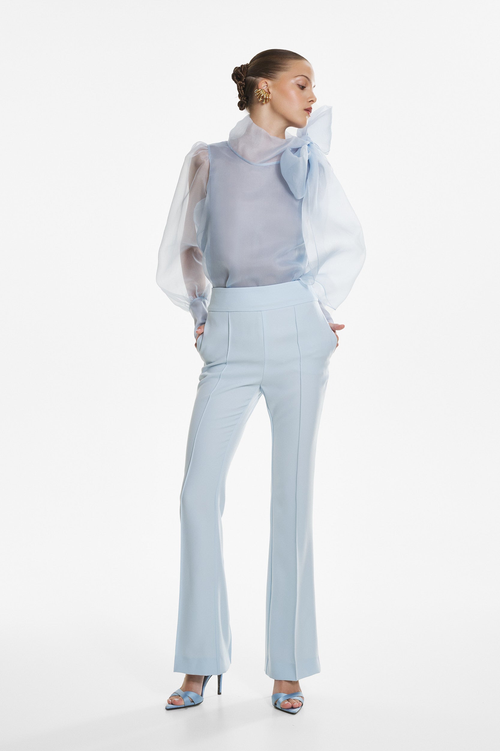 High rise trousers in blue