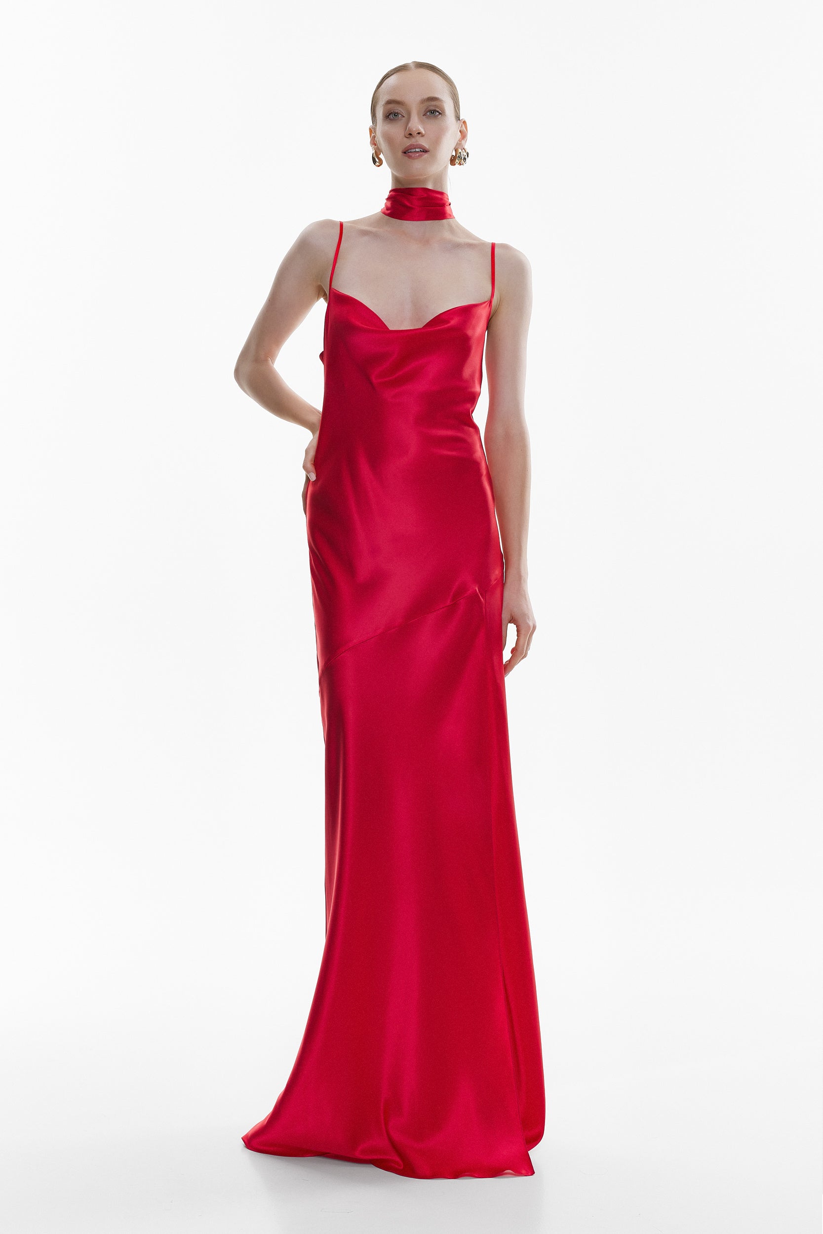 Floor-length satin dress in red
